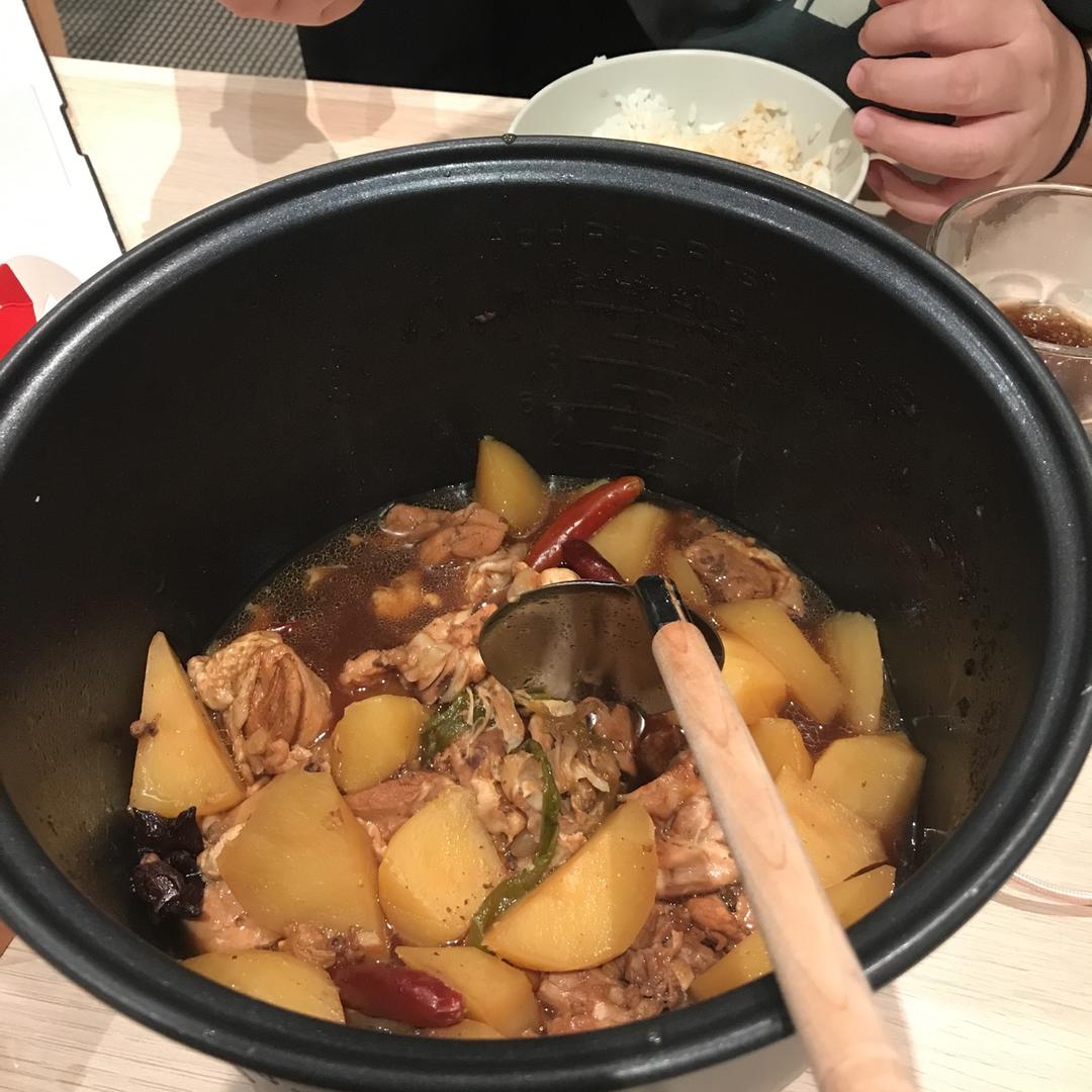 黄焖鸡 零厨艺（电饭锅版）