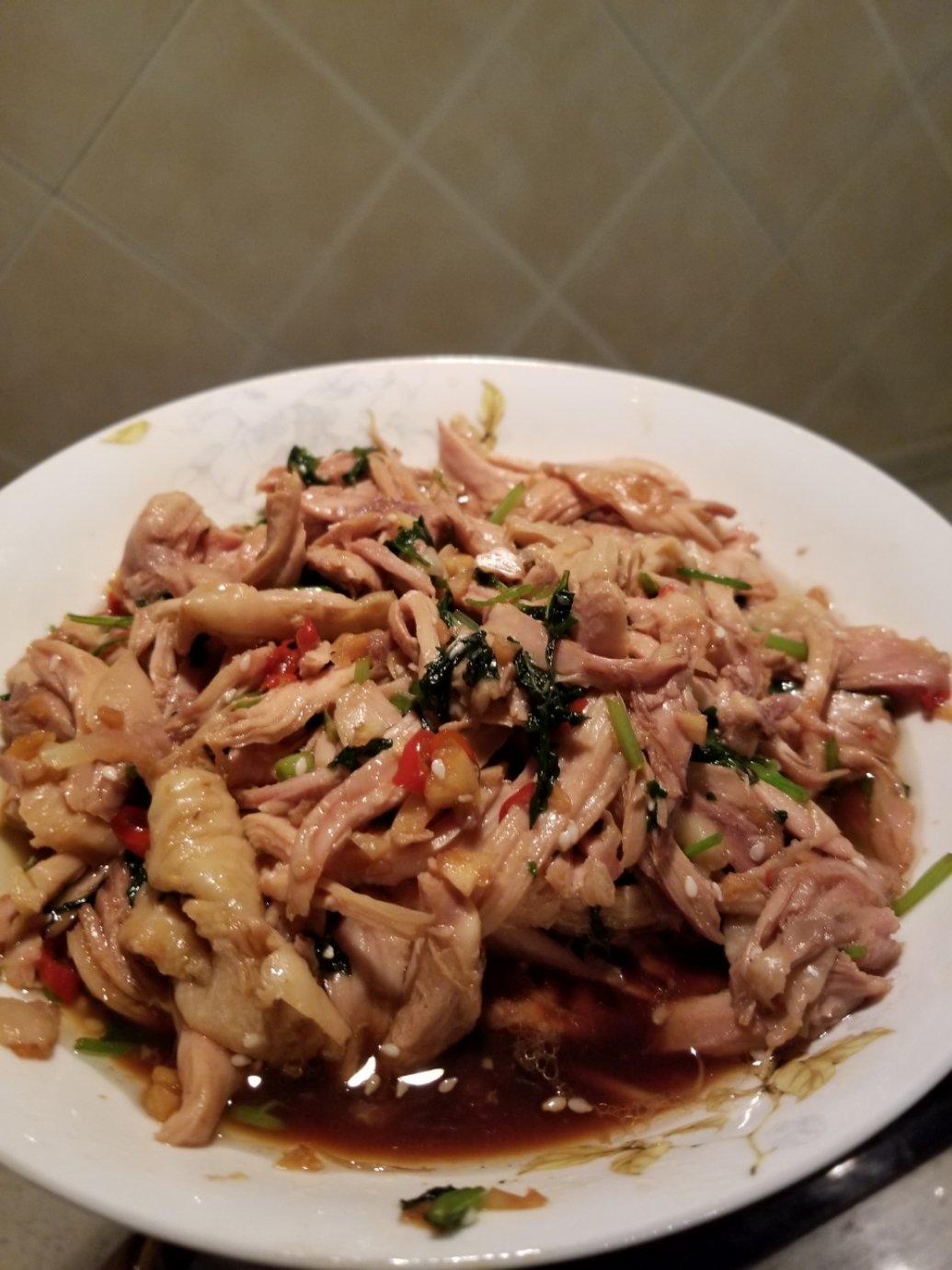 凉拌手撕鸡