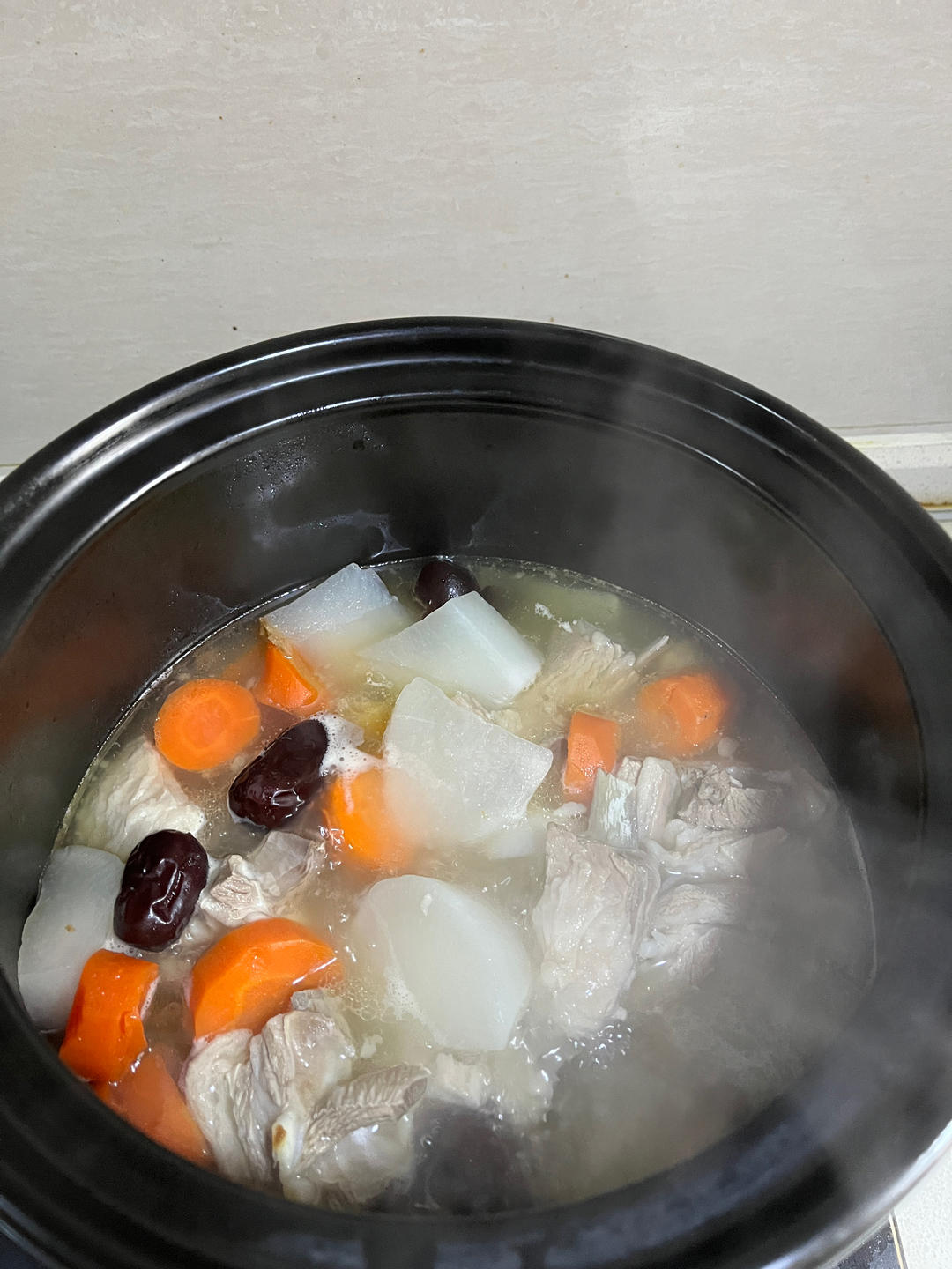 清炖滋补羊排汤