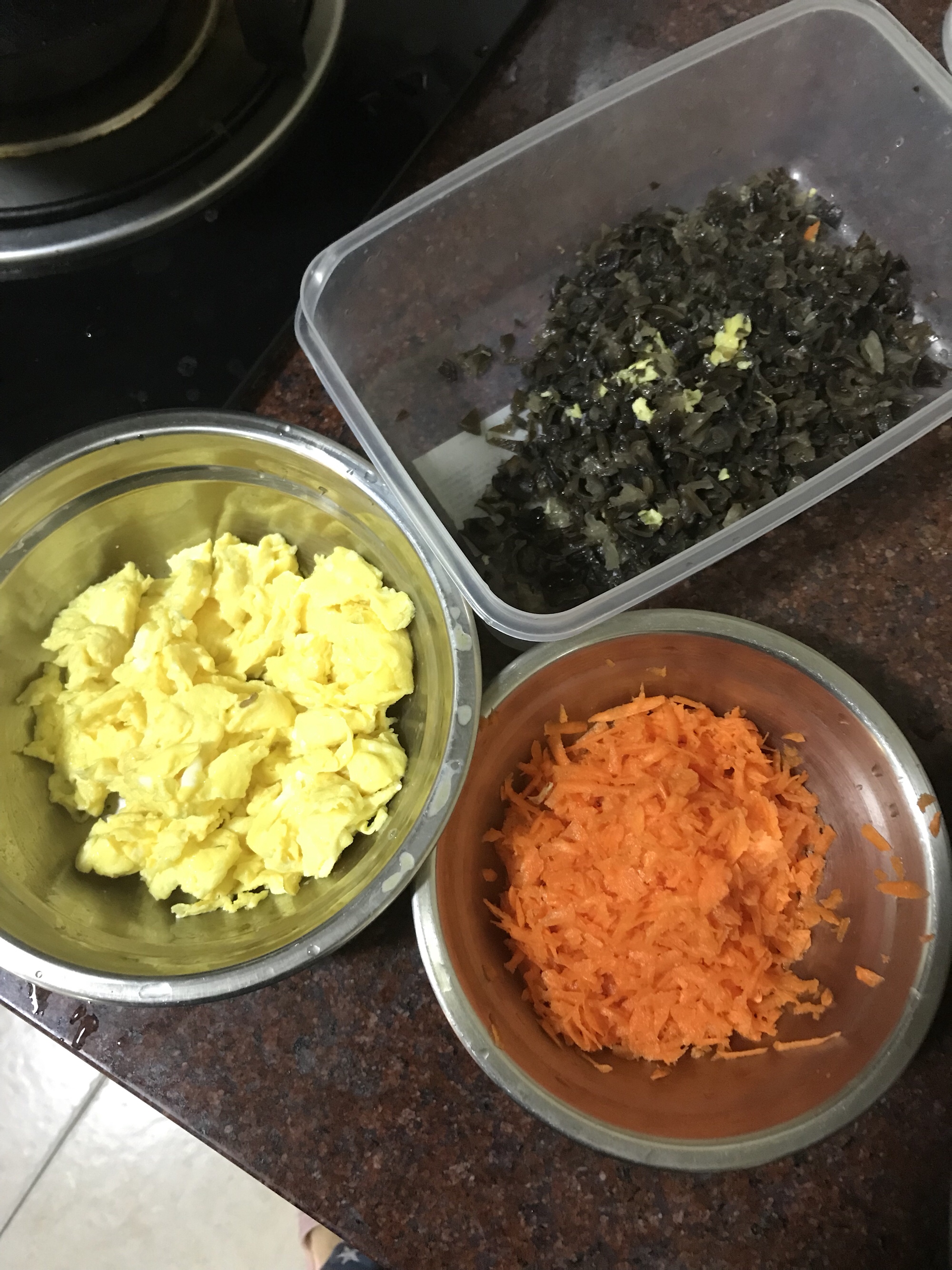 木耳萝卜鸡蛋饺（含饺子皮）的做法 步骤2