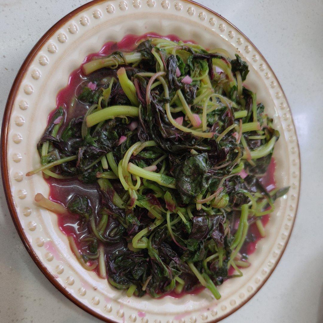清炒红苋菜（简单菜也有窍门，一看就明白）