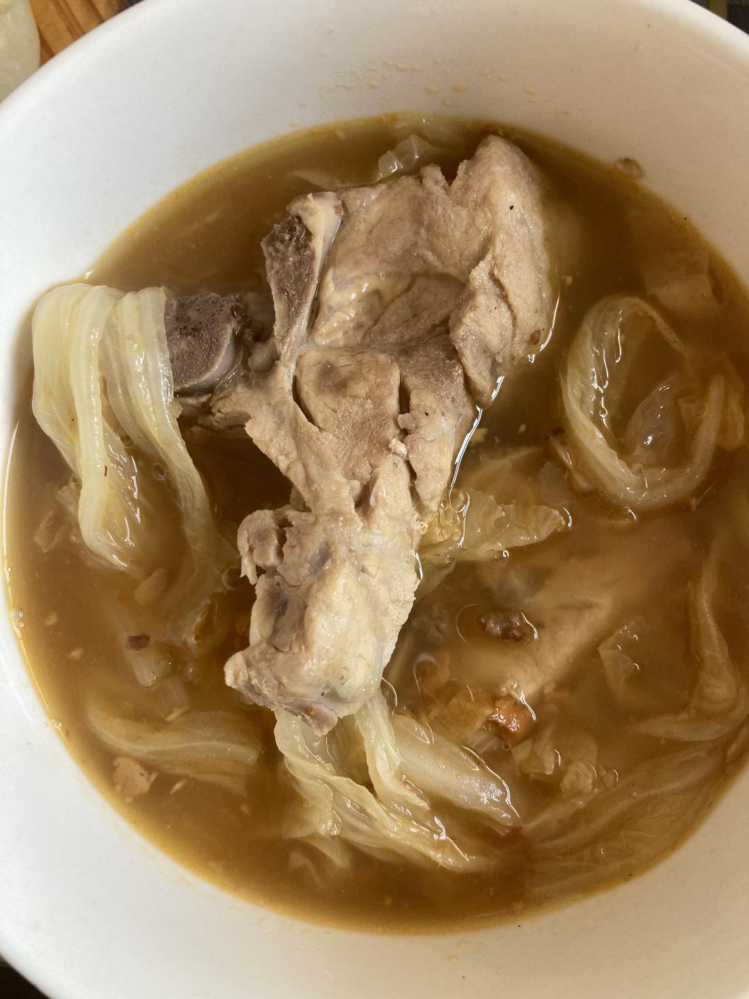 极简排骨汤的做法