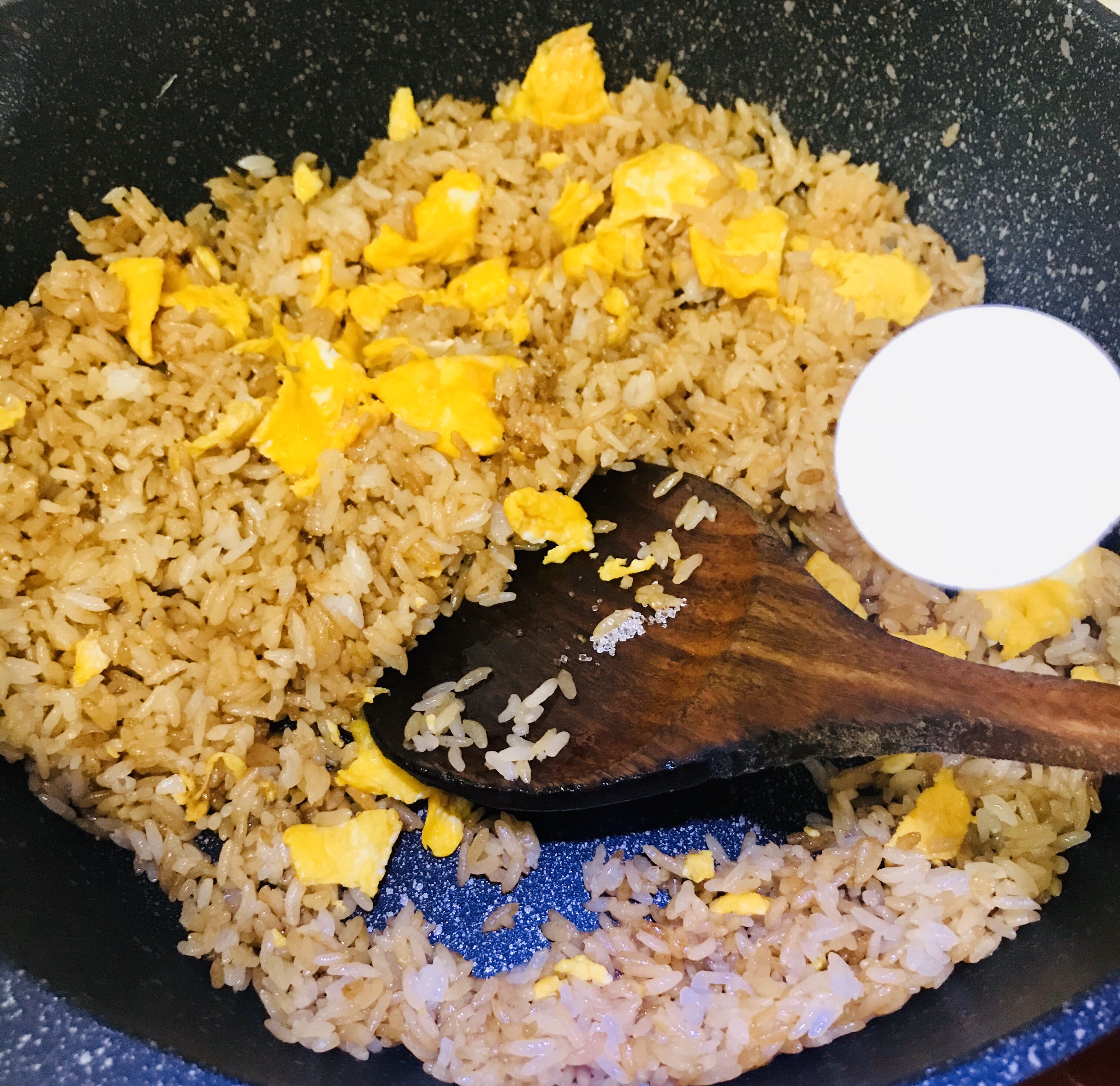 你还在为剩米饭发愁吗？酱油炒饭超鸡香的做法 步骤10