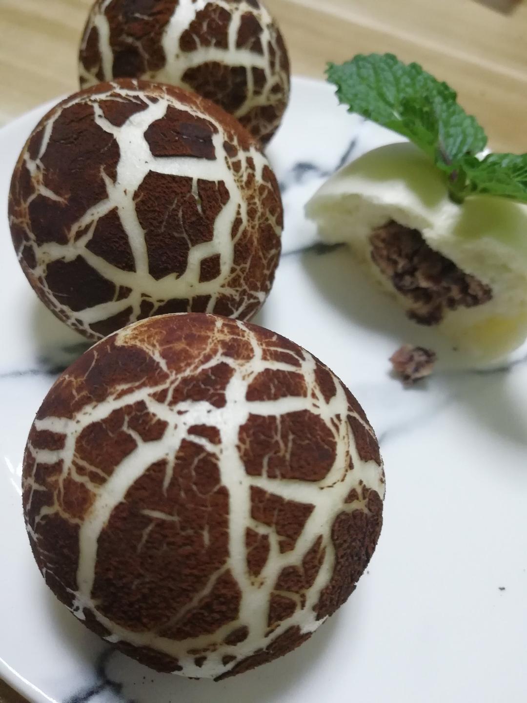 尖果儿厨房做的象形蘑菇包