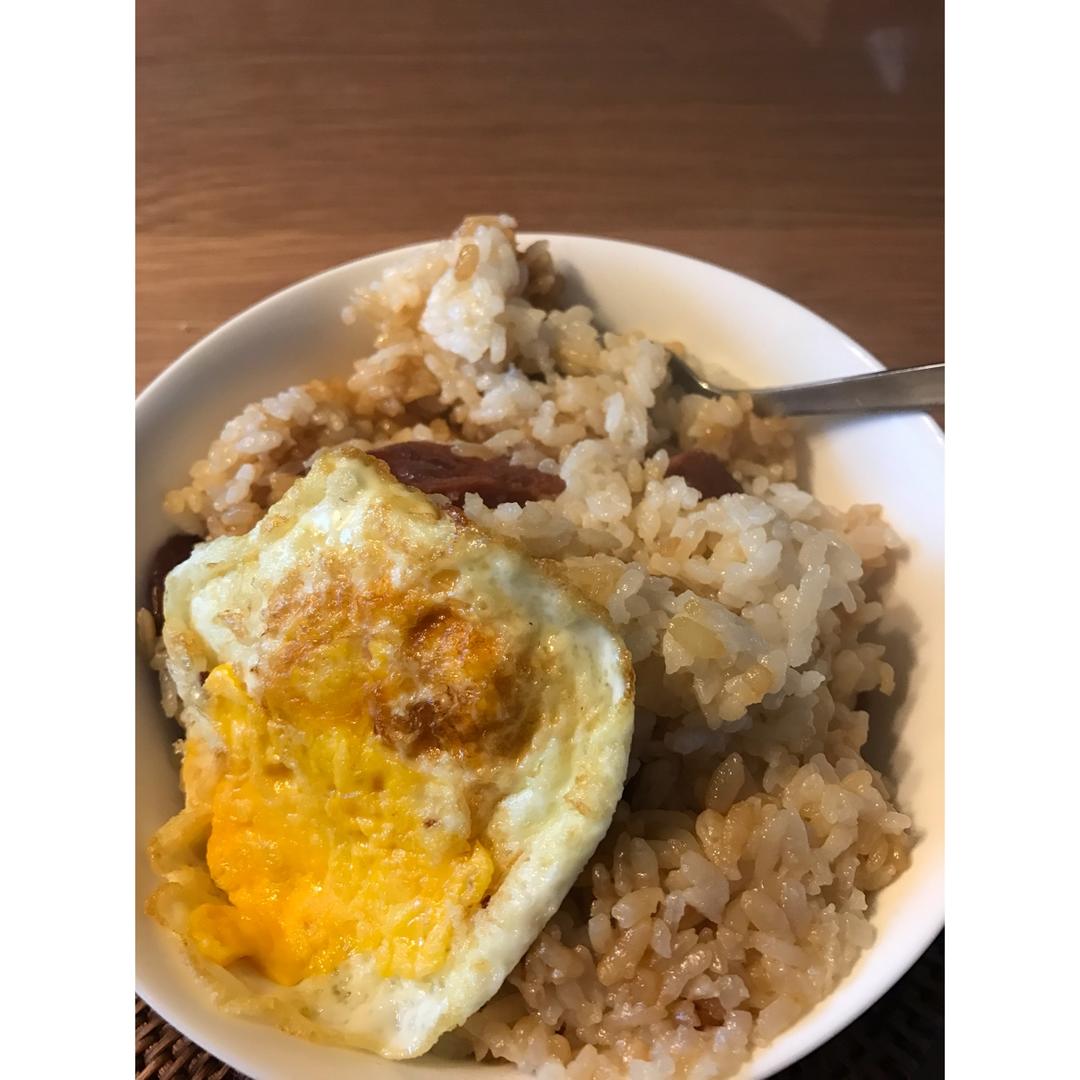 腊味煲仔饭（电饭煲版）