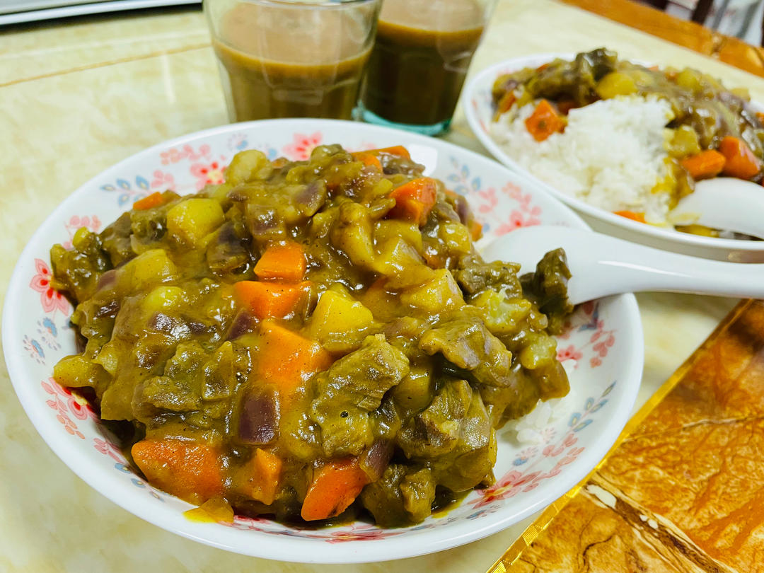 咖喱土豆烧牛肉