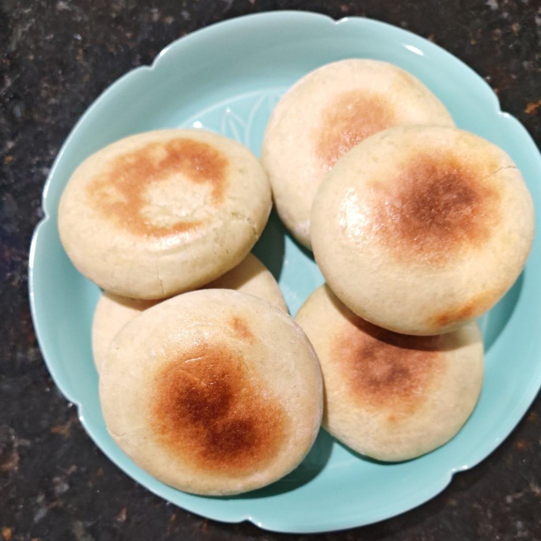 家常奶香发面饼 万能饼 夹肉夹菜均可 附细节视频详解
