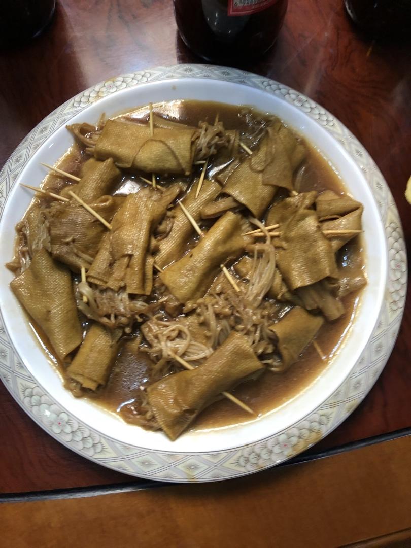 比肉还好吃的金针菇豆皮卷