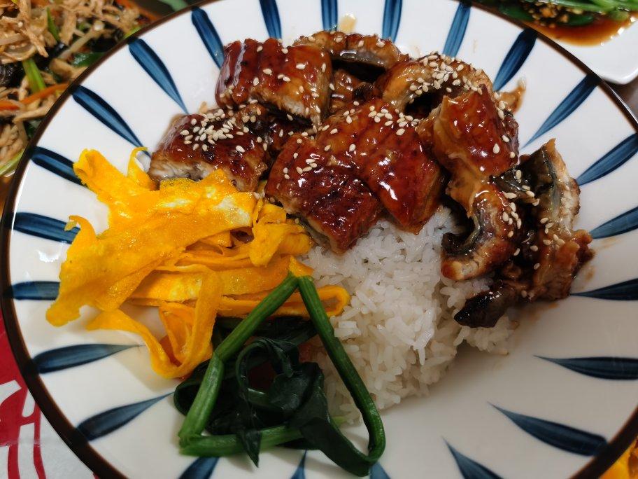 看见什么吃什么(=ﾟωﾟ)ﾉ