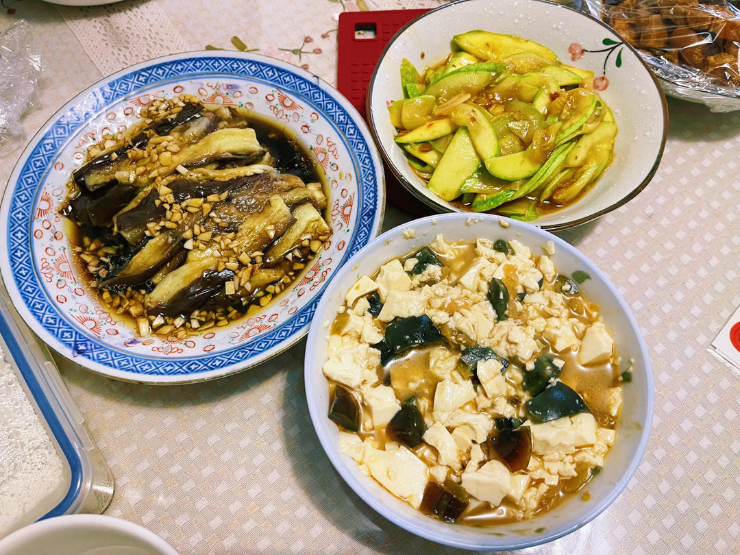 夏天必备可口菜-凉拌茄子🍆