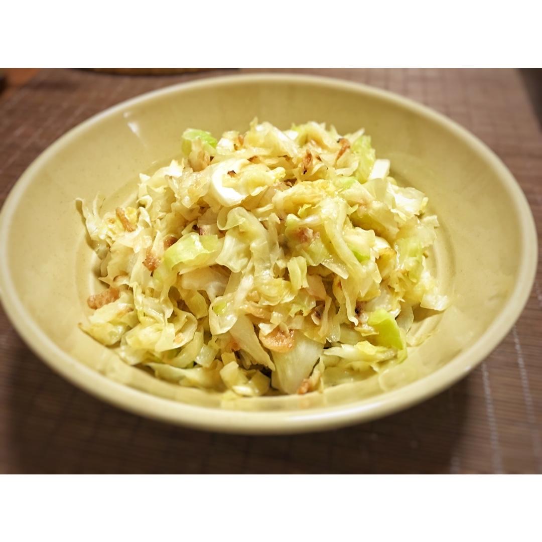 珍妮丁做的虾皮炒圆白菜