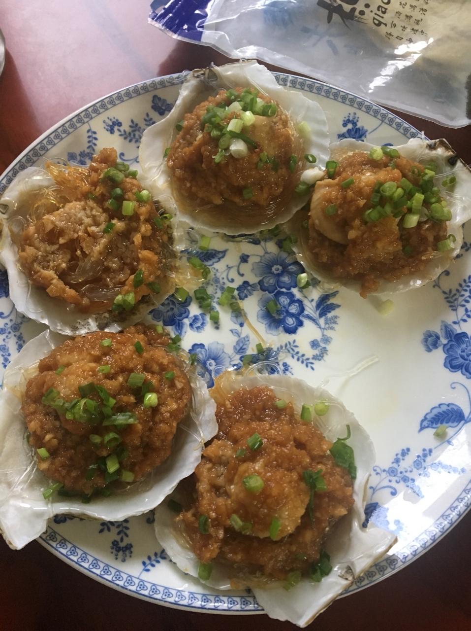 【视频】蒜蓉粉丝蒸扇贝
