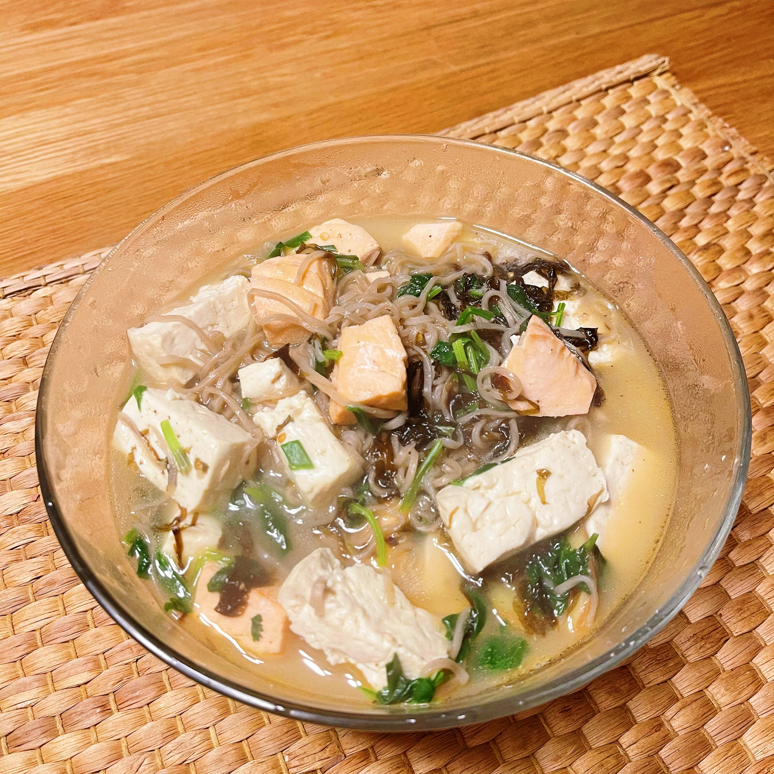 三文鱼豆腐汤