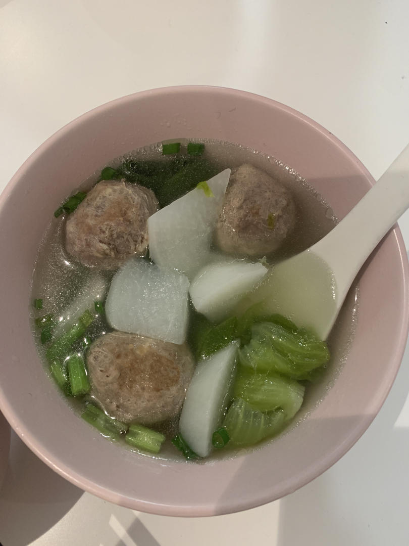 潮汕牛肉丸萝卜汤