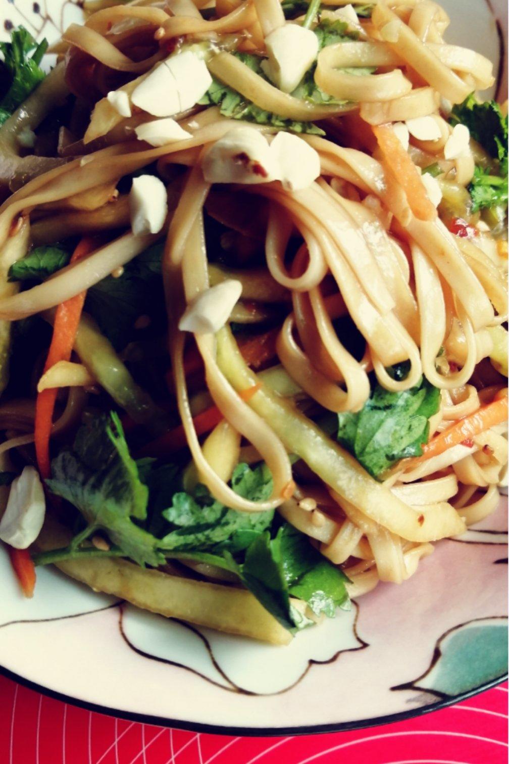 香辣凉拌面