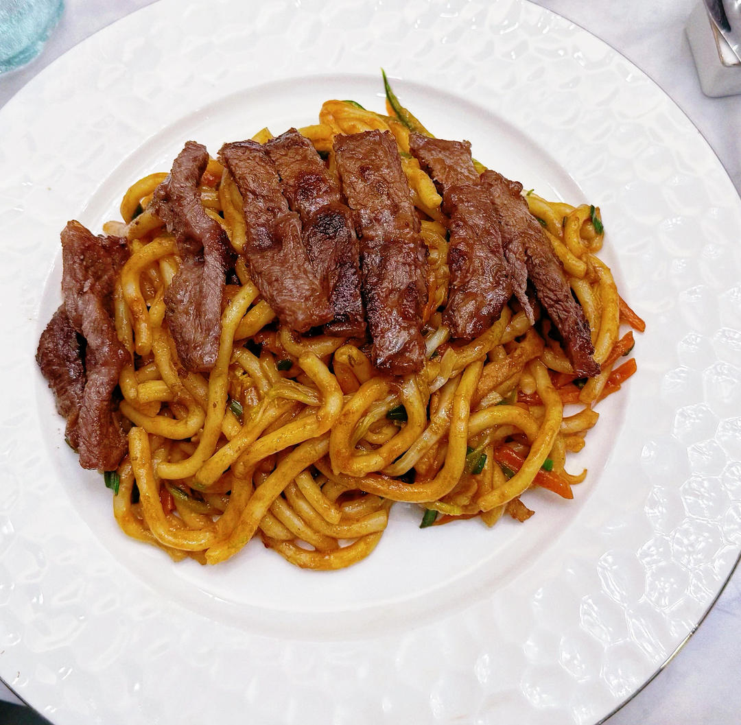 🍜 家常炒乌冬面（肉丝版）