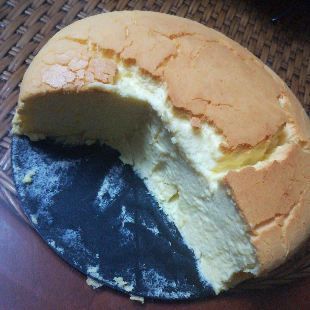 6寸轻芝士蛋糕(乳酪戚风蛋糕)