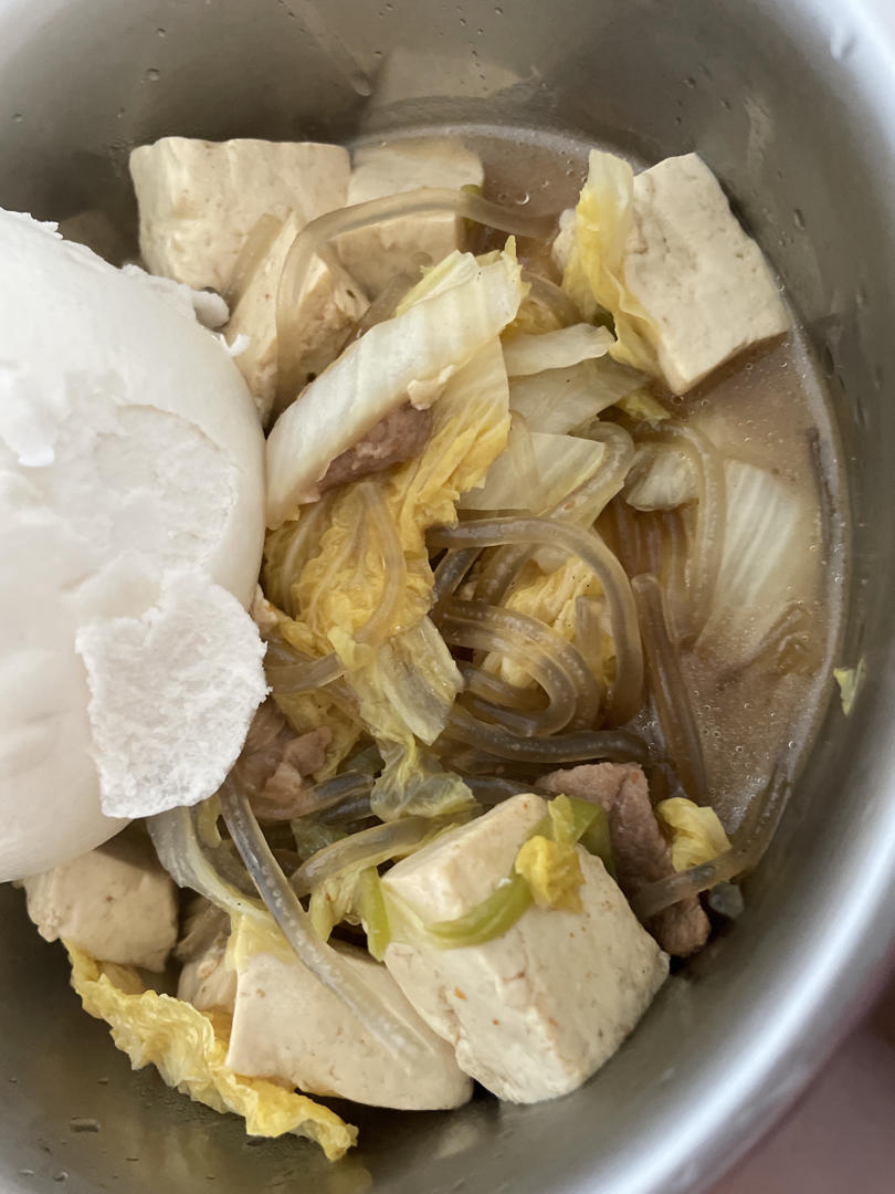 猪肉白菜炖粉条