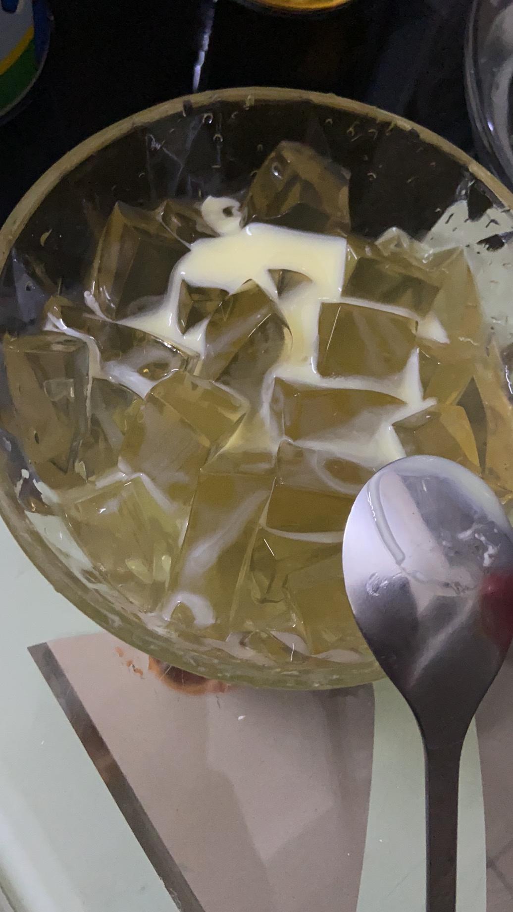 海底椰菊花雪梨膏