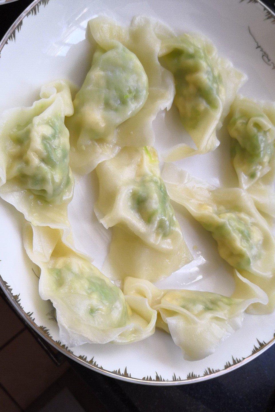 西葫芦鸡蛋虾皮饺子