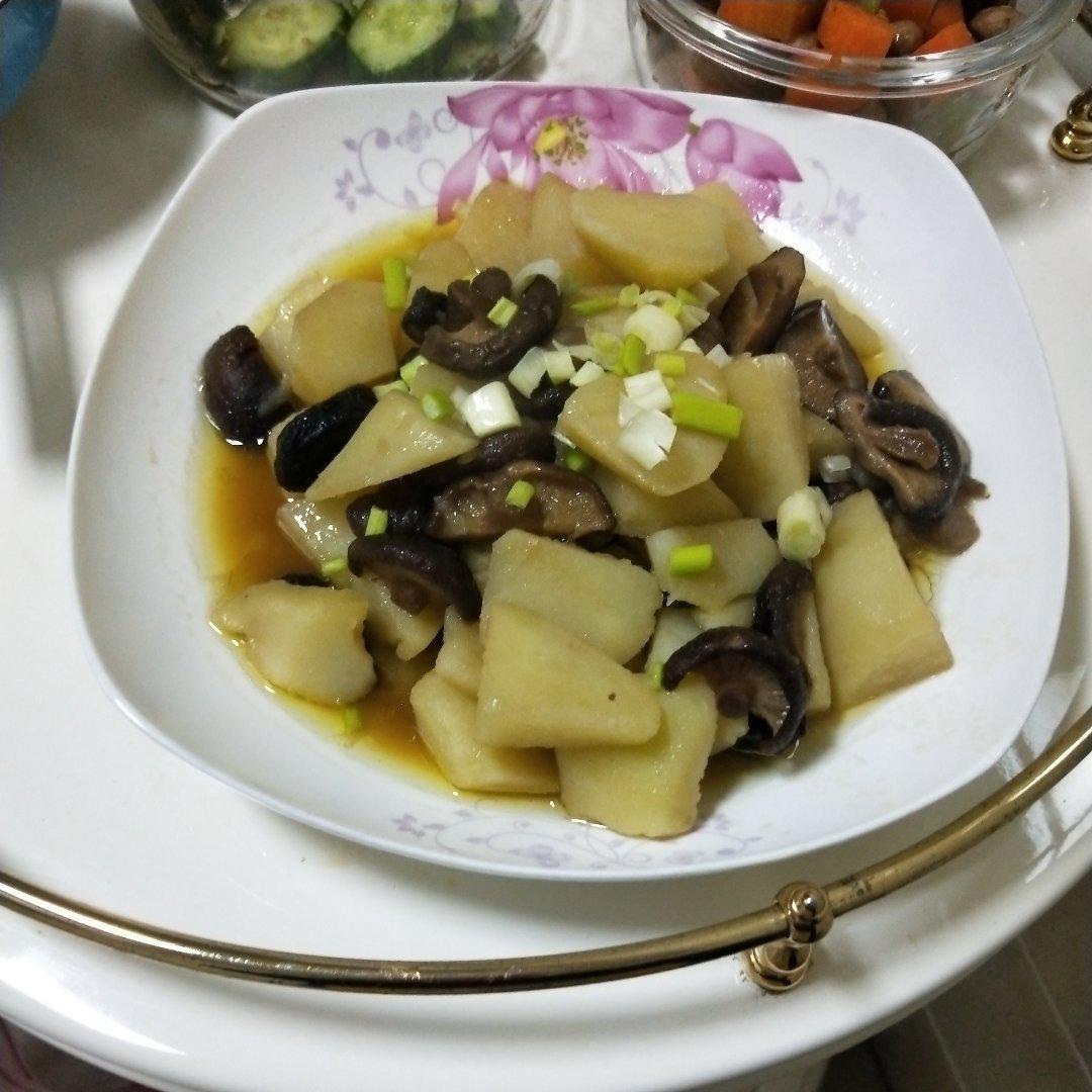 香菇土豆