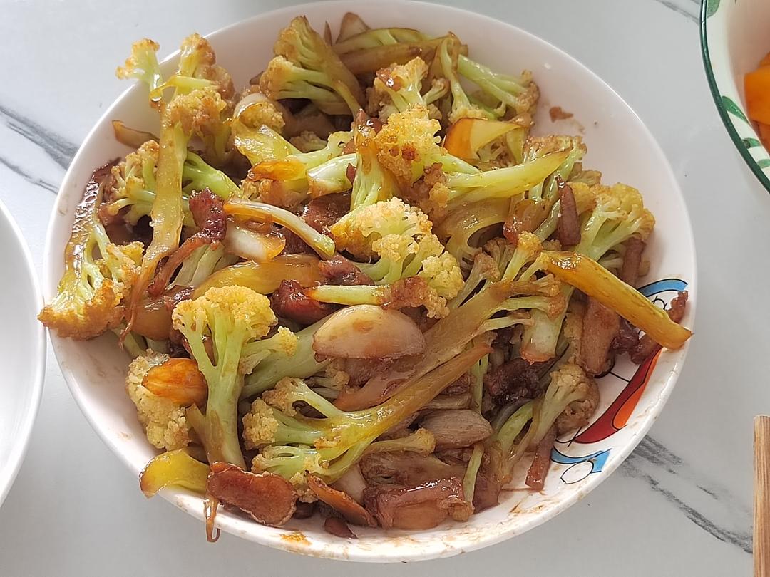 和饭店一个味道的干锅花菜
