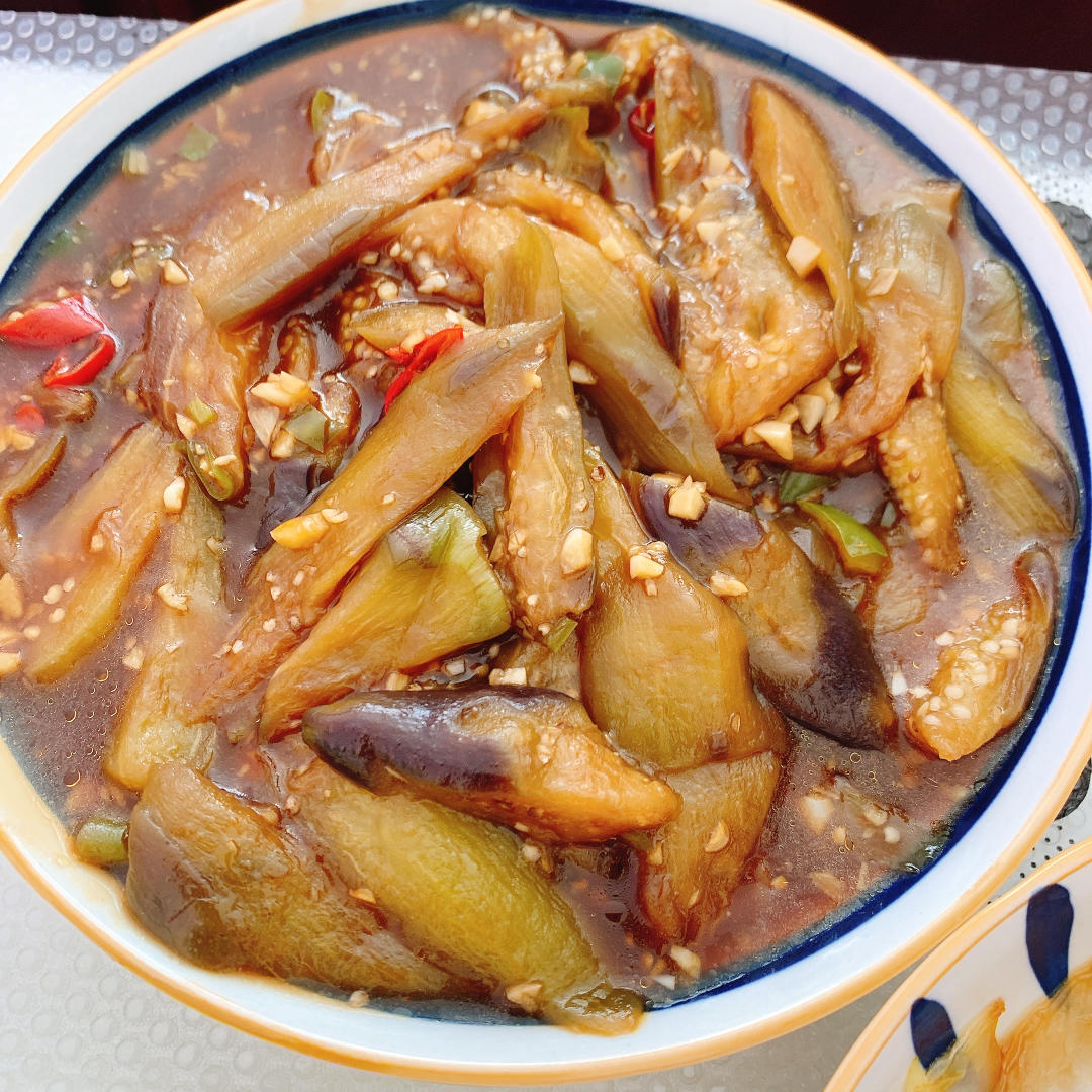 家常红烧茄子🍆，只要少量的油且下饭