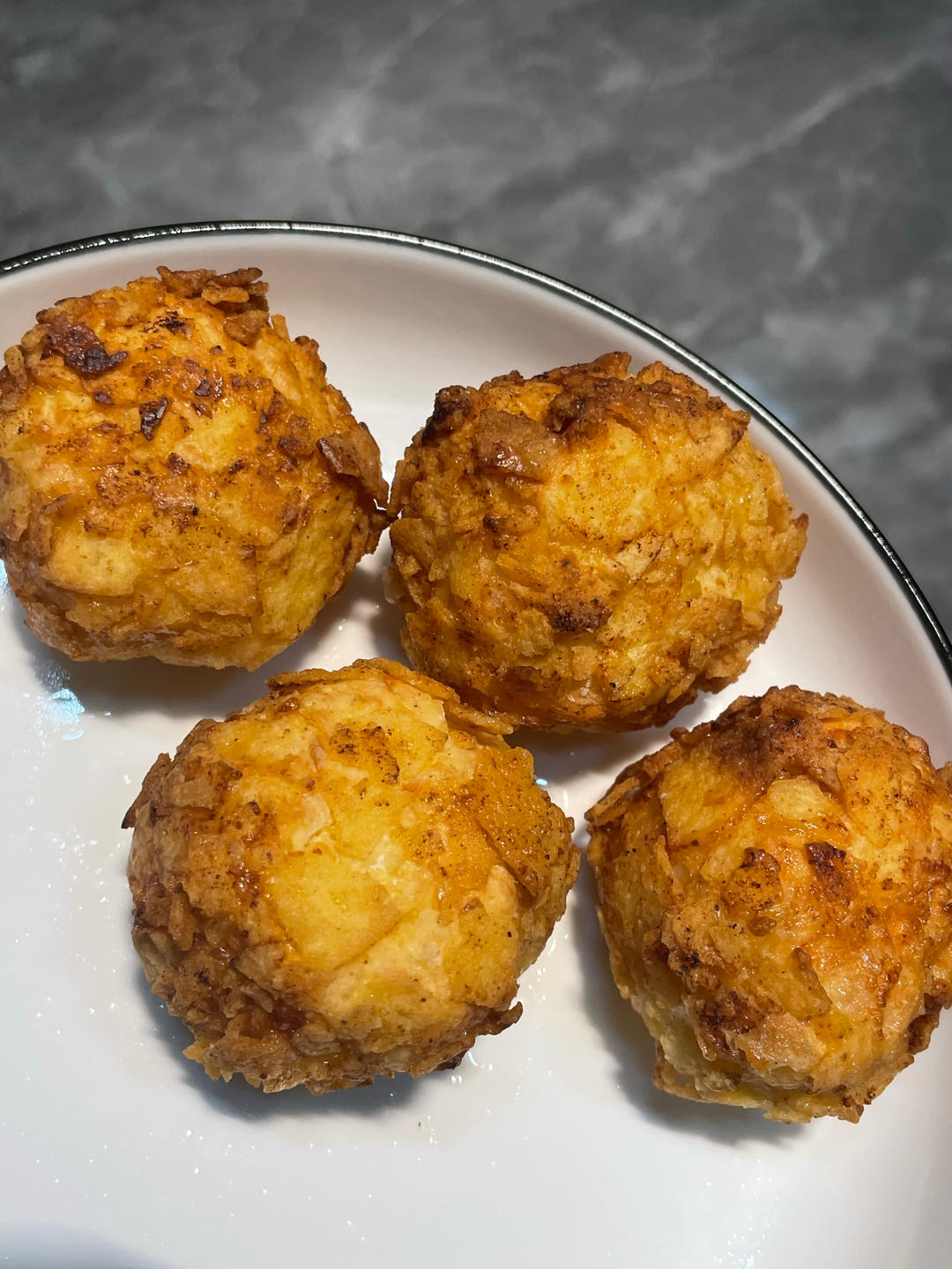 会爆浆的【芝士虾球】