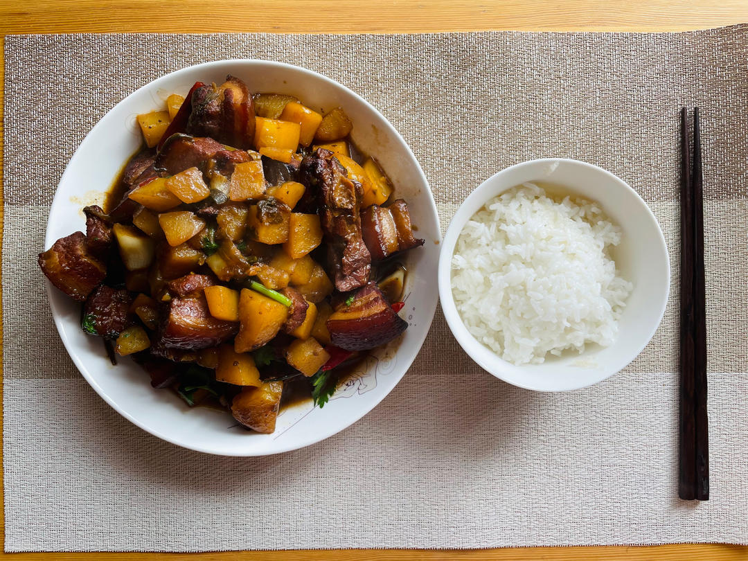 红烧肉炖土豆（丝毫不腻）