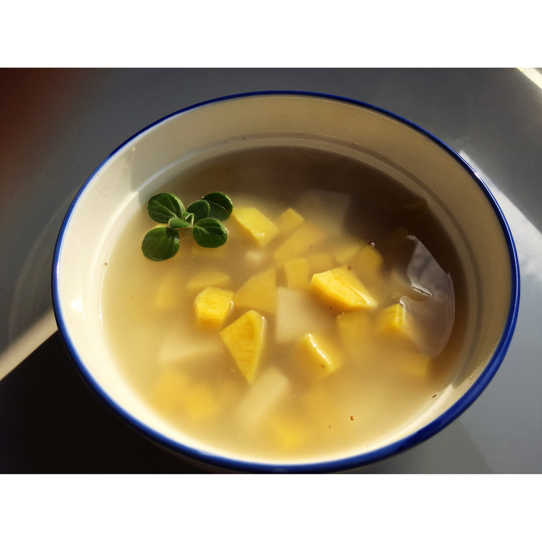 桂花红薯年糕甜汤