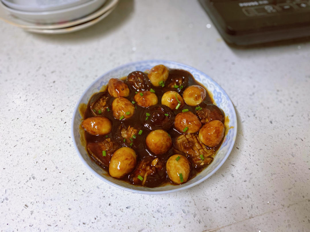 鲜嫩多汁，比鲍鱼还好吃红烧香菇