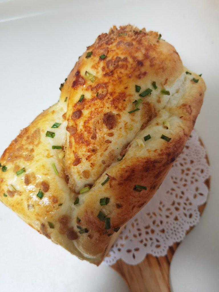 香葱肉松手撕吐司