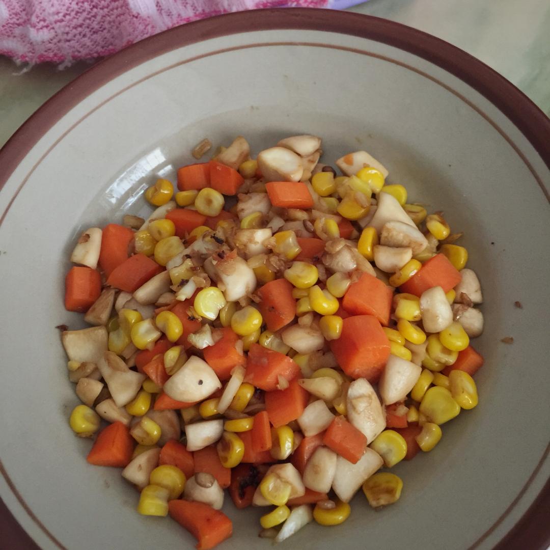 杏鲍菇炒玉米