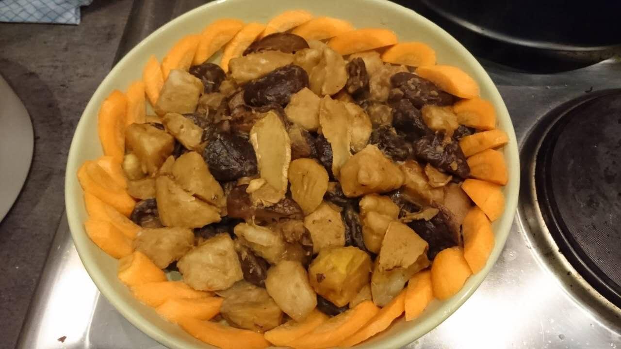香菇栗子焖鲜芋的做法