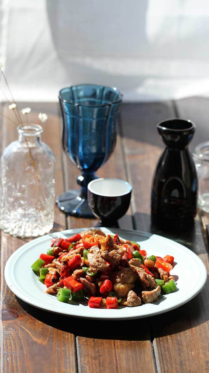 脆椒羊肉的做法