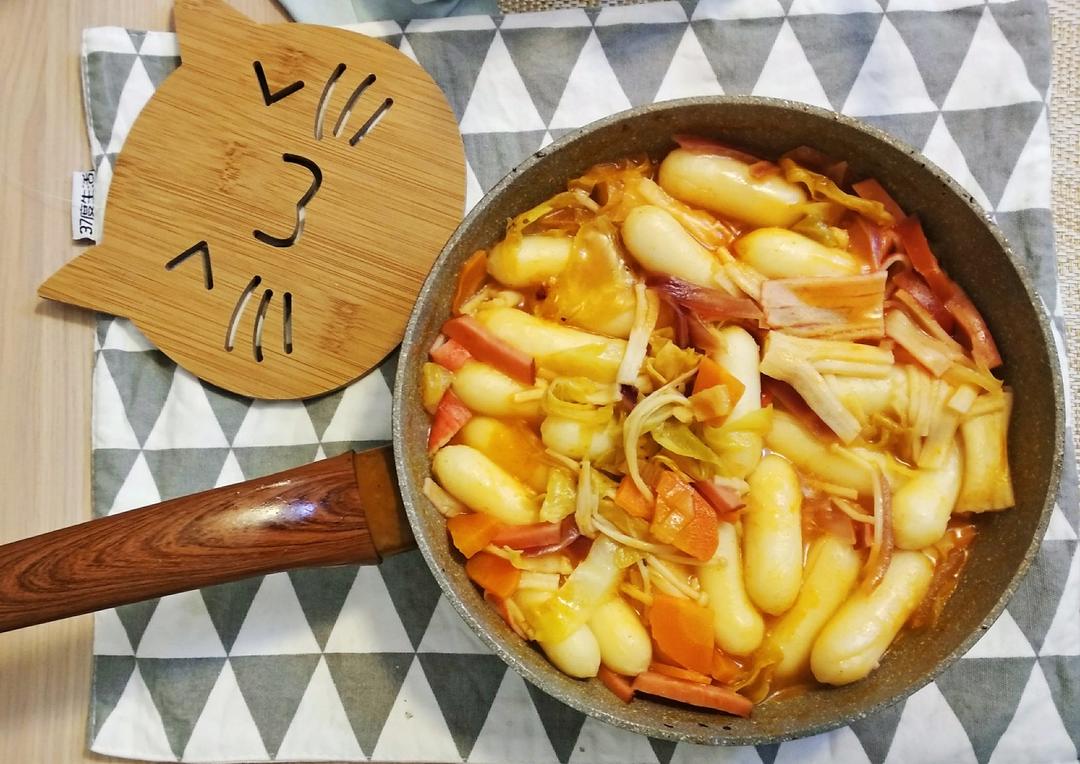 韩式辣炒年糕（or网红芝士套路之芝心年糕）