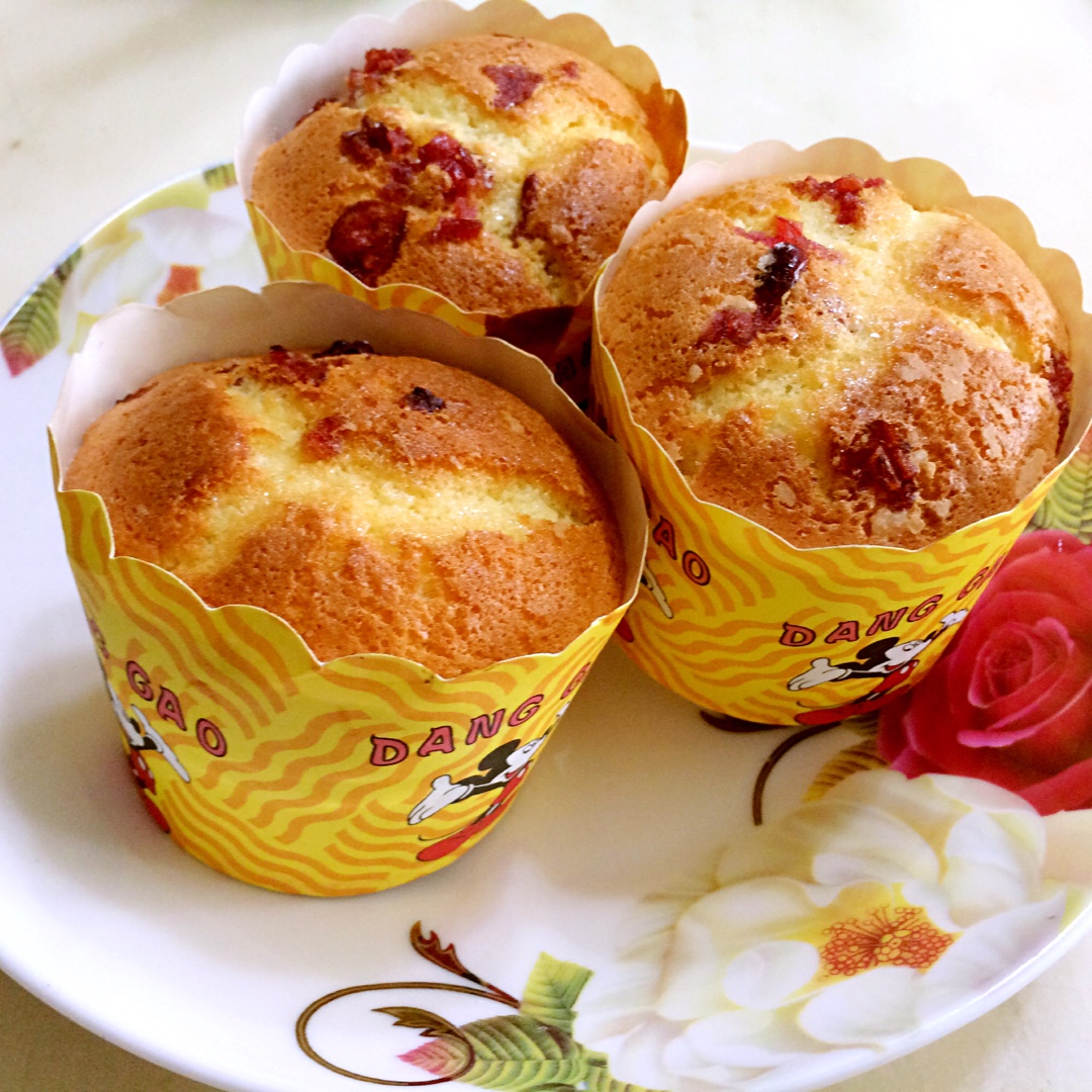 不会回缩的纸杯蛋糕--海氏烤箱定制