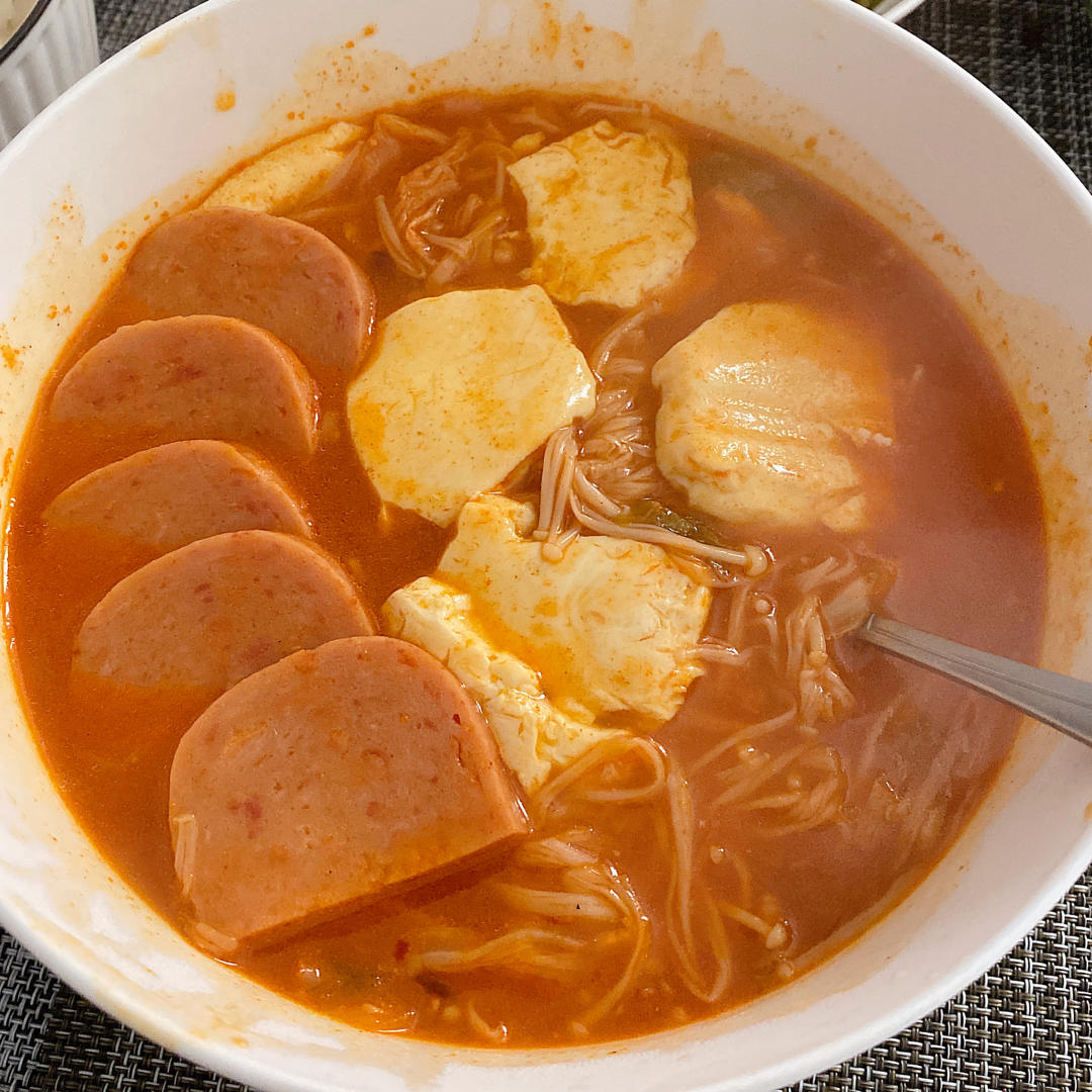 辣白菜豆腐汤