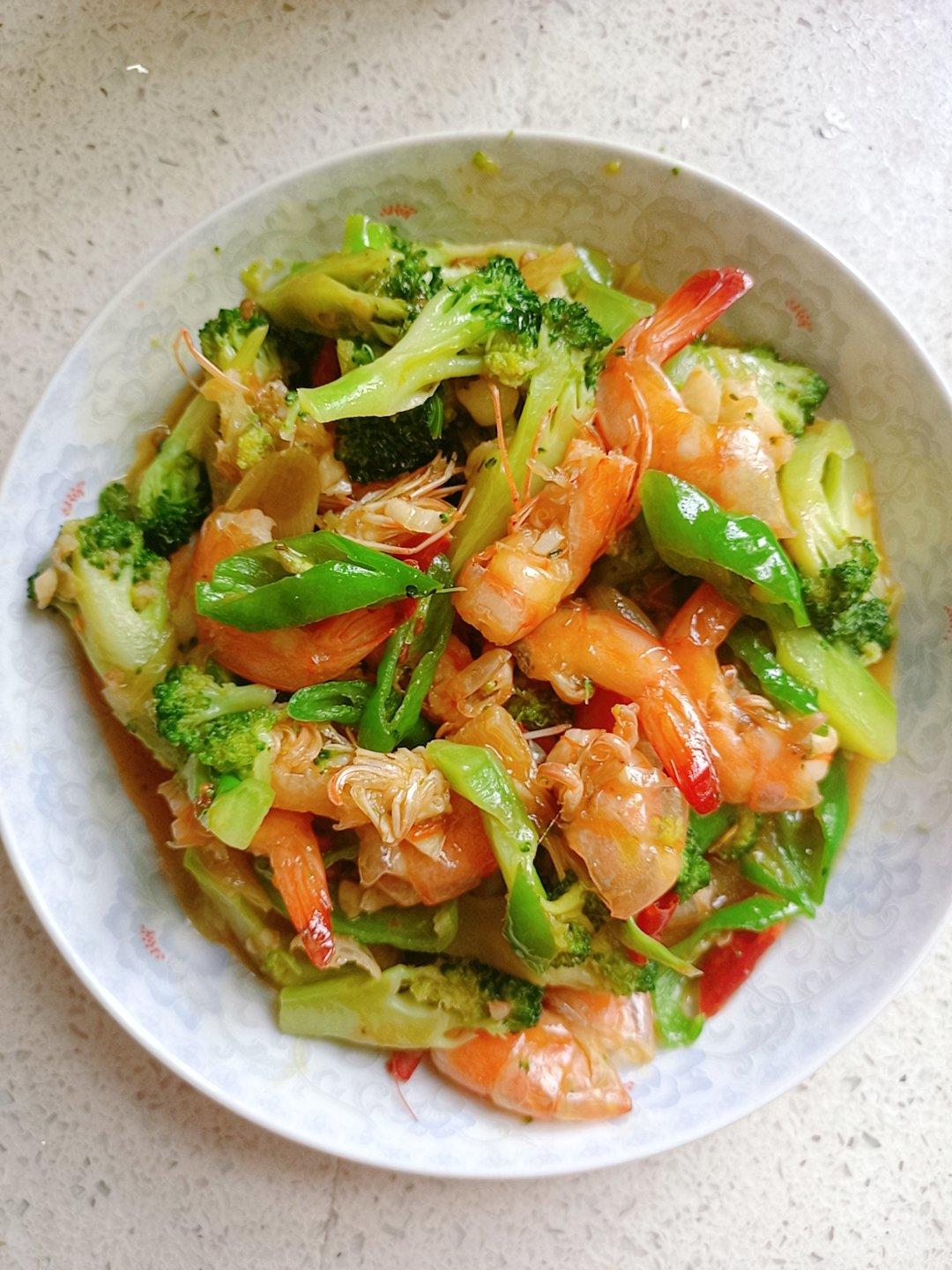 低脂低卡减脂餐～黑椒虾仁西兰花