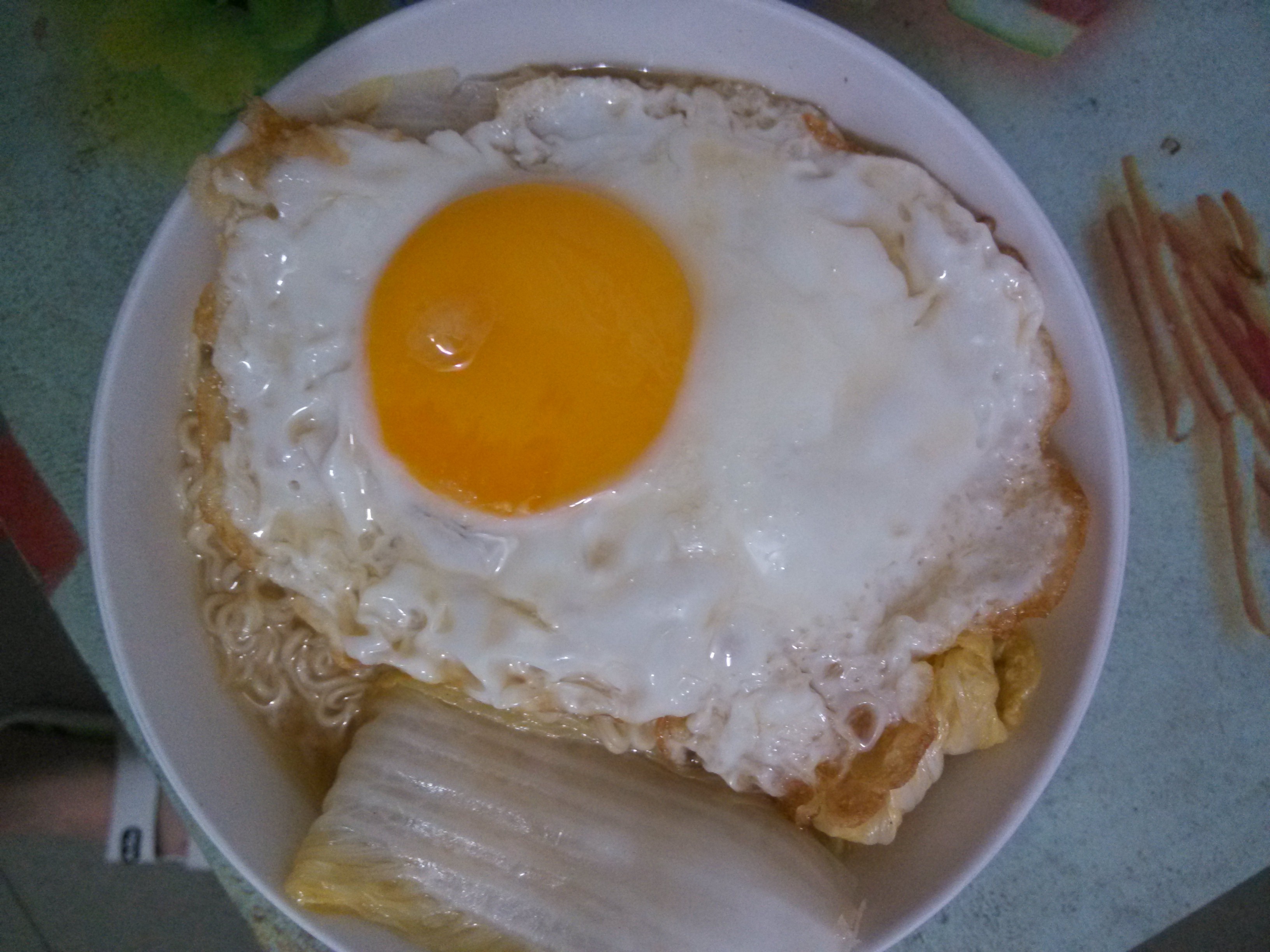 港式餐蛋面