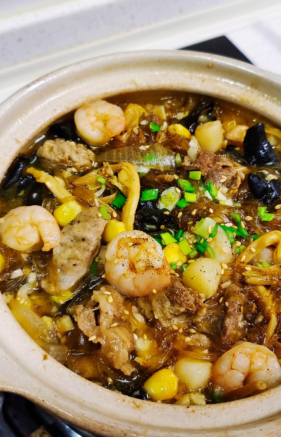 不得不说，这个蒜蓉粉丝煲是粉丝界的天花板