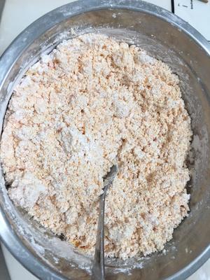 自制芋圆龟苓膏椰奶西米露的做法 步骤2