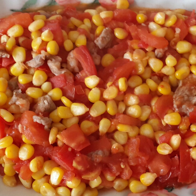 素菜也香甜玉米番茄丁