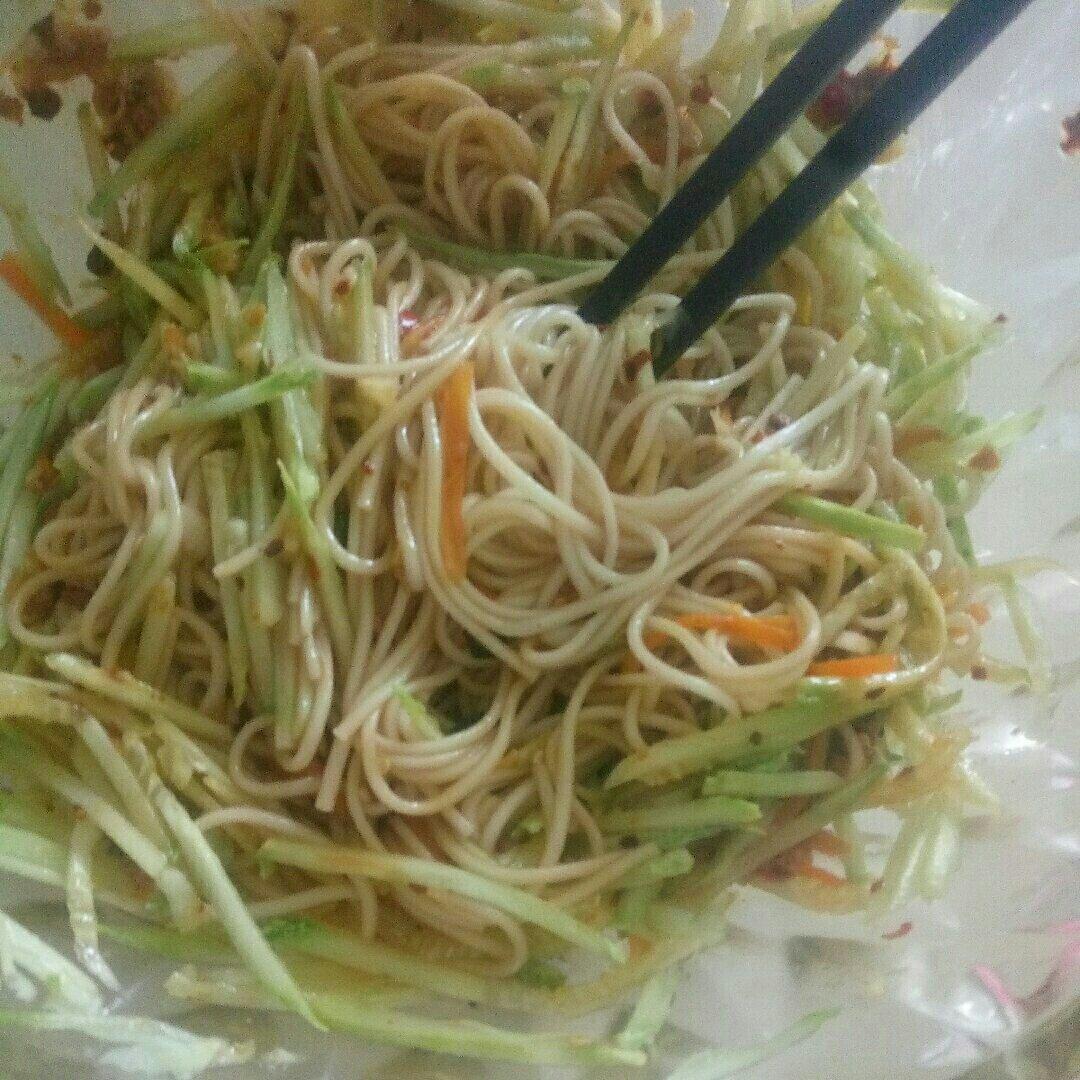 黄磊老师同款雪碧拌面