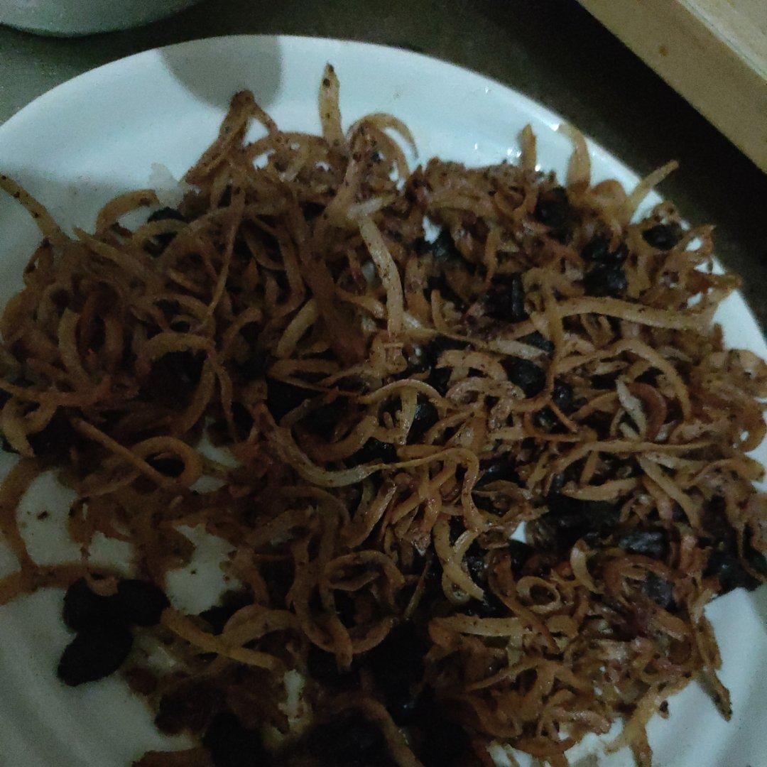油爆豆豉丁香鱼