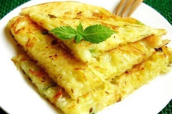 土豆丝鸡蛋饼的做法