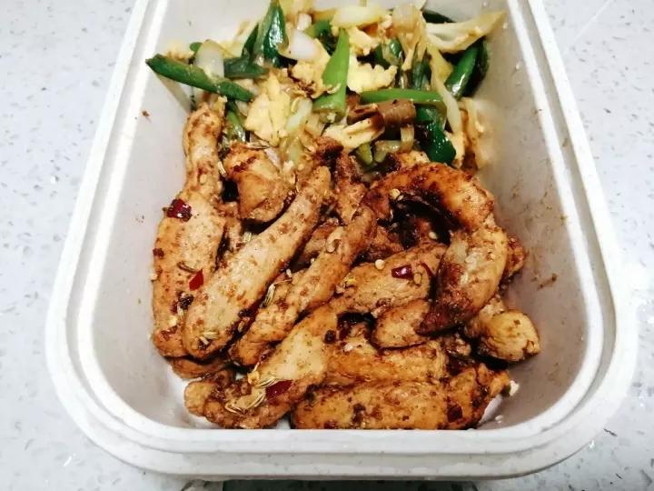 孜然鸡胸肉，低脂低卡好吃无压力。