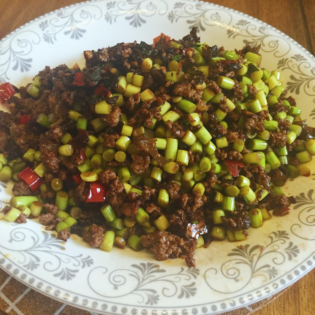 下饭菜～蒜苔肉末