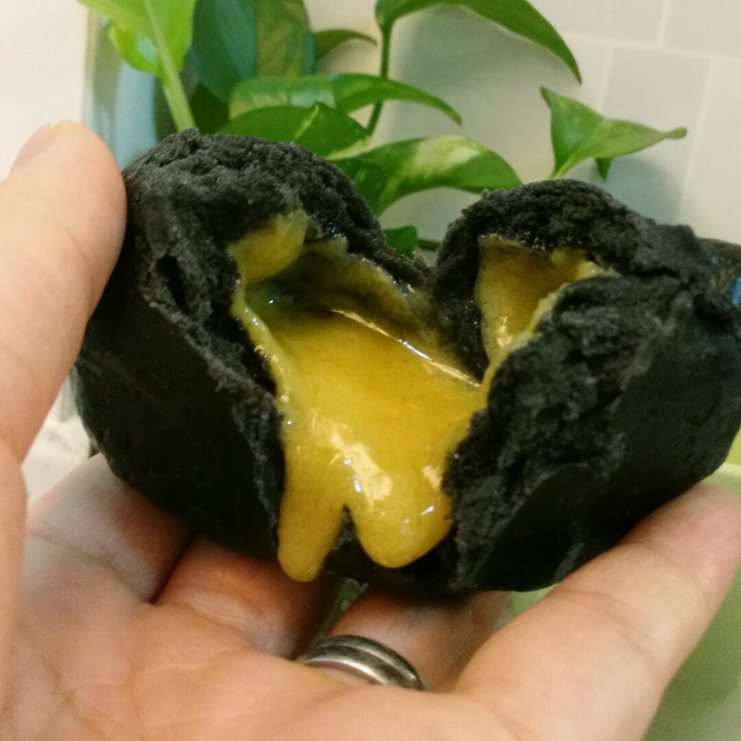 黑金流沙包