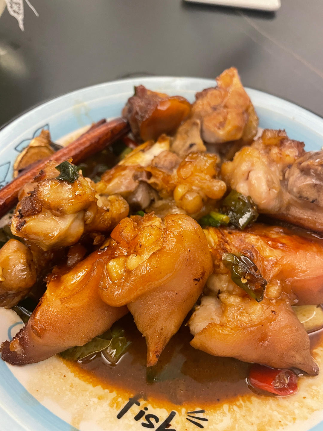 流口水的黄豆炖猪蹄
